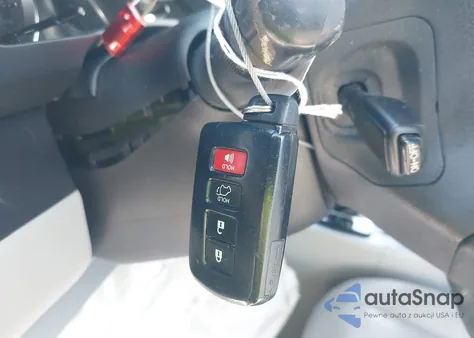 2015 Toyota Highlander Xle z USA, uszkodzony, nr VIN 5TDKKRFH8FS045181